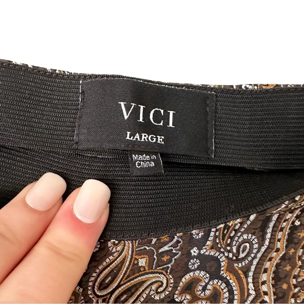 | vici • moody hue jacquard mini skirt • large |